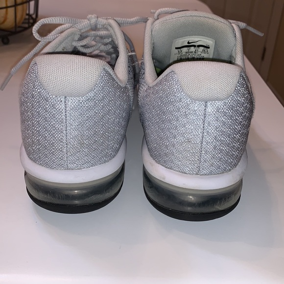 Nike Airmax sneakers sequent 2 gray and white size 9 1/2 - Picture 6 of 9